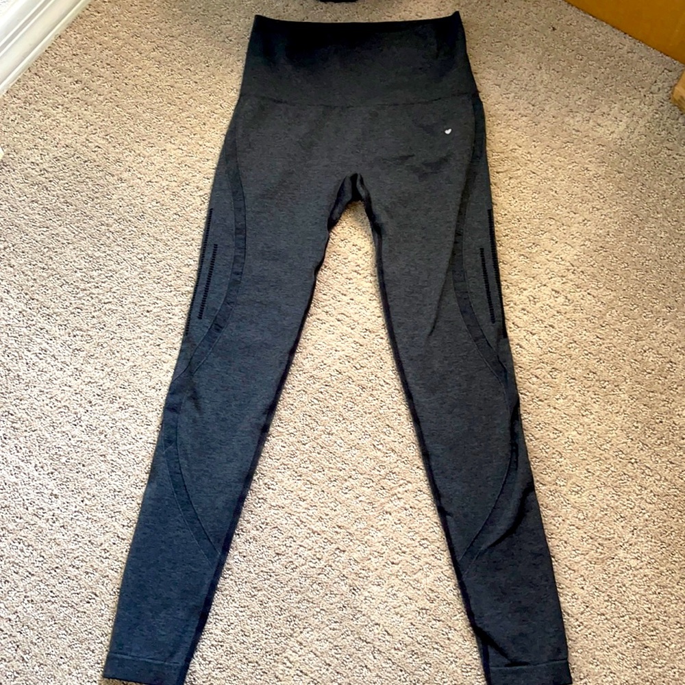 Brand new never worn high waisted